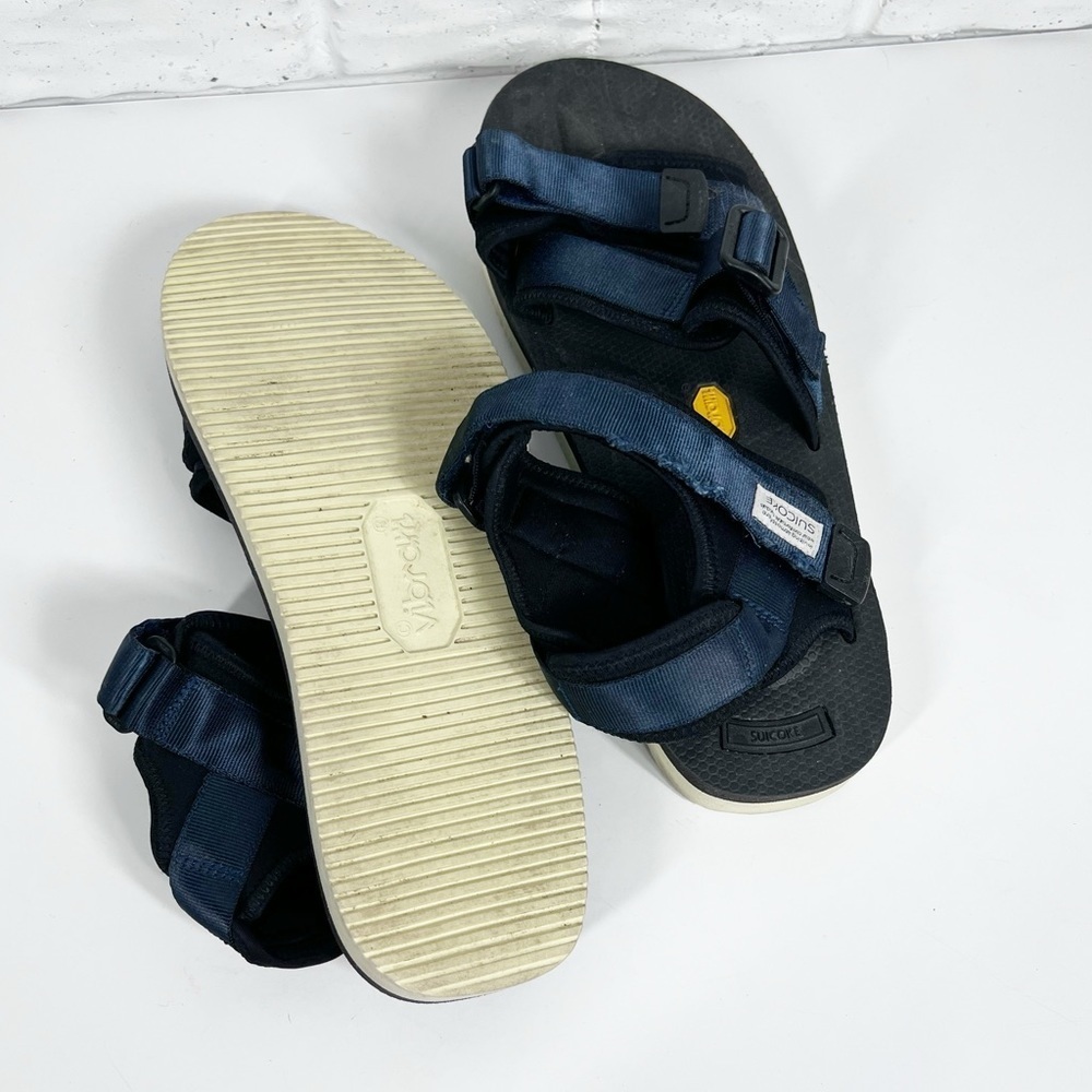 SUICOKE Navy Kisse-V Men’s Blue Strap Sandals | Viabram Sole | Revolve - Picture 4 of 7